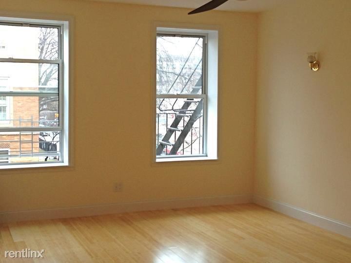 Primary Photo - 850 Saint Nicholas Ave