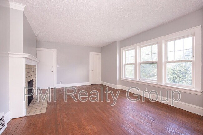 Foto del edificio - 3583 Ingleside Rd