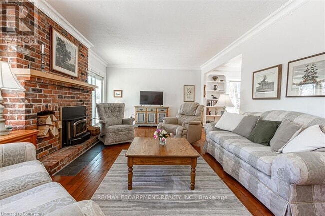 Photo du bâtiment - 5086 Walkers Line