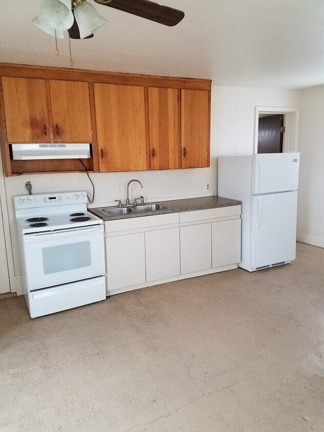 1043 Firth St Unit 1043 1.5, Billings, MT 59101 Apartments in