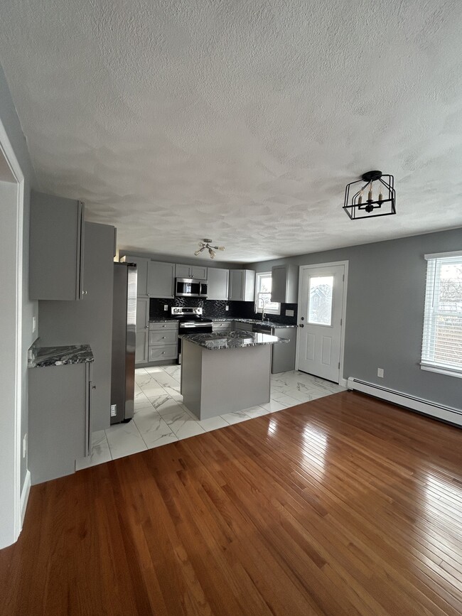 Kitchen with breakfast bar - 15 Delta Ter