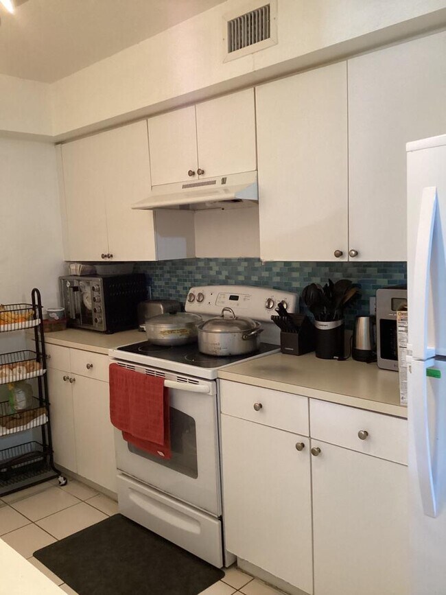 Building Photo - 15460 SW 284th St