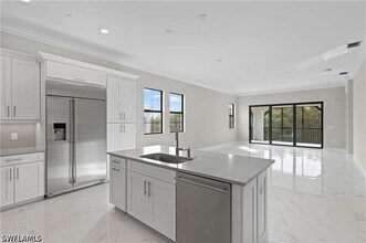 Building Photo - 16374 Viansa Wy