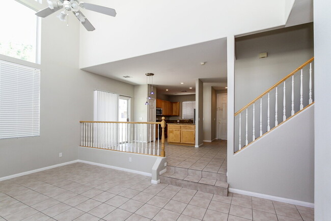 Building Photo - 10280 Cherry Brook St
