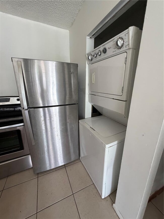 Foto del edificio - 1491 NW 22nd Ct