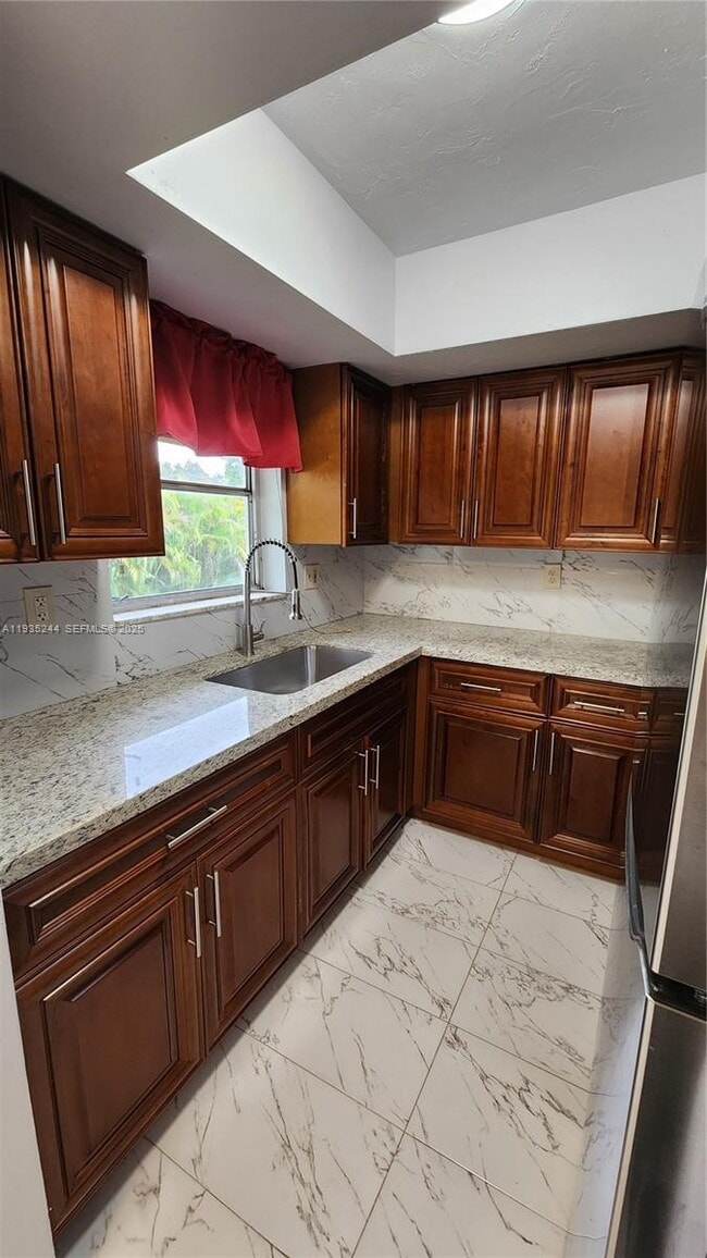 Building Photo - 3090 Coral Springs Dr