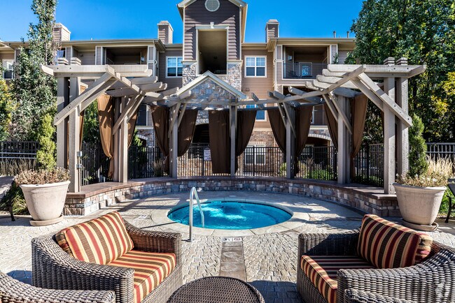 Courtney Downs Apartment Homes Apartments Englewood, CO