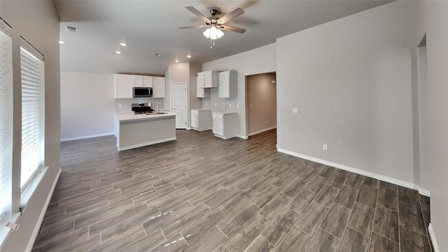Building Photo - 9000 NW 127th St