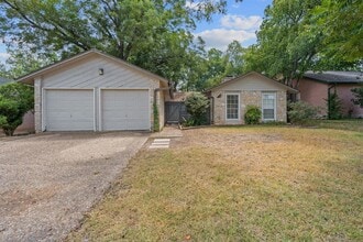 10103 Woodland Village Dr