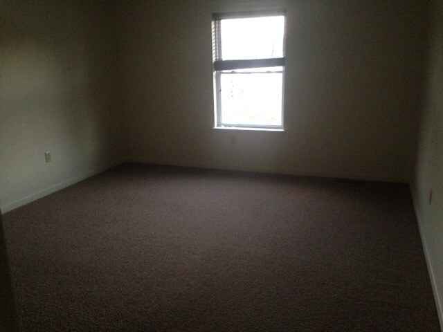 Foto del edificio - 120 Lottie Dr
