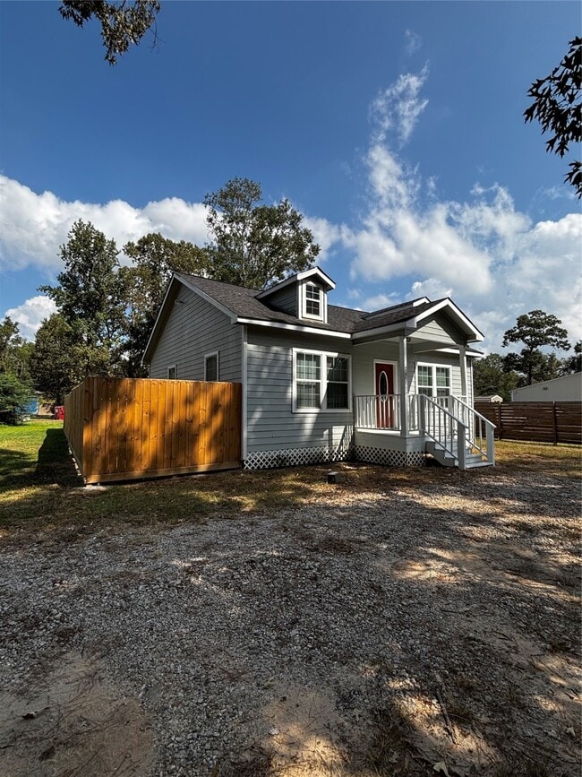 Foto del edificio - 20551 Canterbury Ln