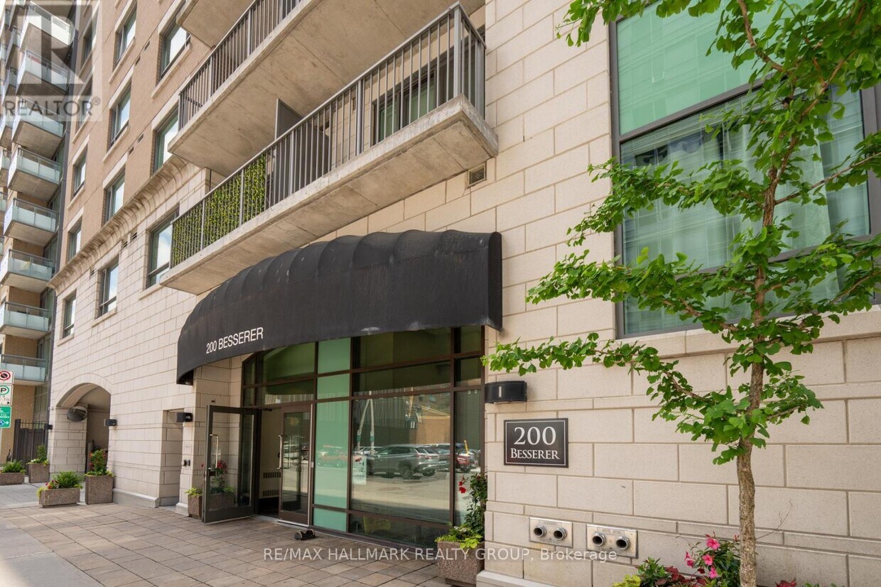 Primary Photo - 200-1200 Besserer St