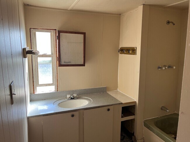 Foto del edificio - 1130 MT-135
