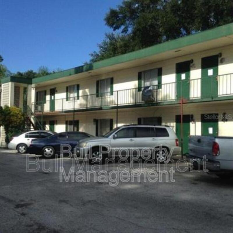 Foto principal - 1032 W Jefferson St