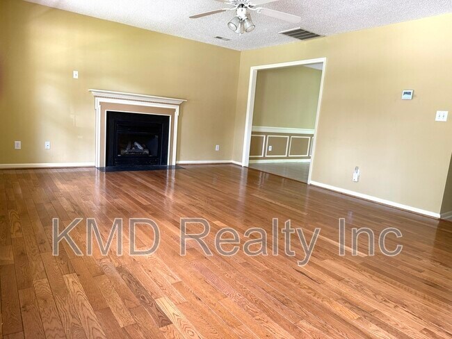 Foto del edificio - 8804 Clifton Meadow Dr