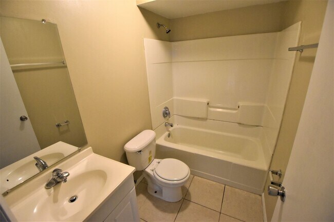 Foto del edificio - 10146 Pine Breeze Rd W