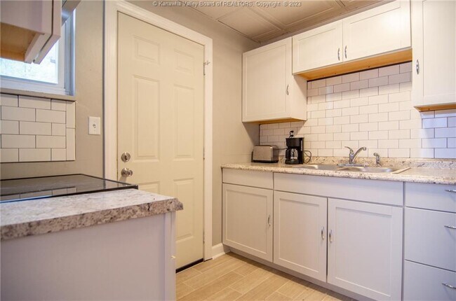 Foto del edificio - 5417 Washington Ave SE