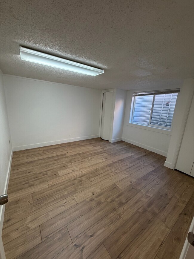 Foto del edificio - 1830 S Tennyson St