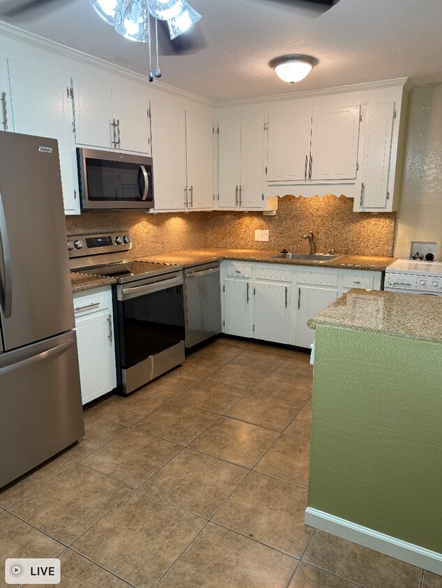 Foto principal - 103 Ken Hill Ln