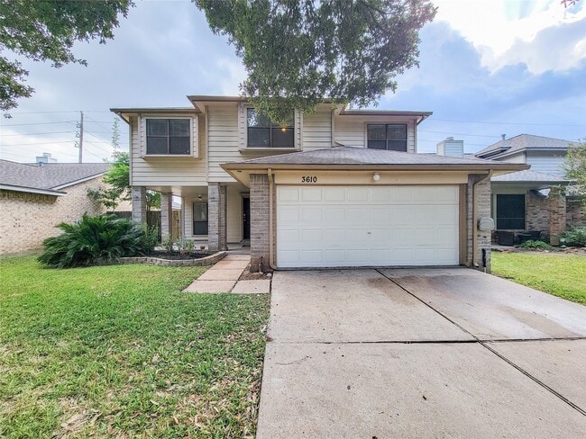 Foto del edificio - 3610 Honey Creek Dr