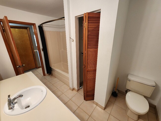Building Photo - Nice 3/2 home in Florida Shores