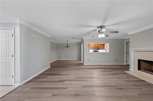 Building Photo - 601 Abingdon Way NE