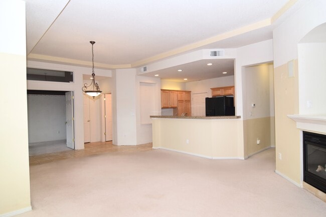 Building Photo - 1754 NE Ashberry Dr