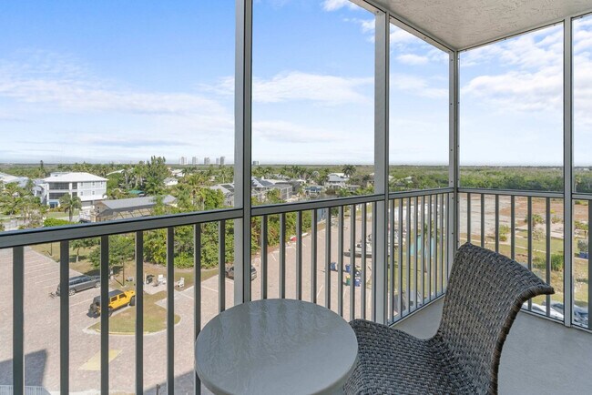 Foto del edificio - 5800 Bonita Beach Rd SW