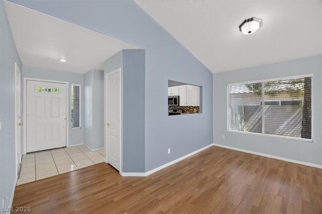 Foto del edificio - 2408 Sterling Heights Dr