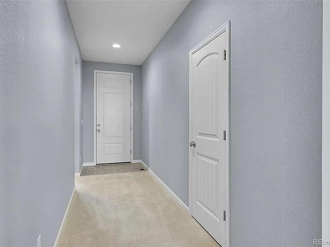 Building Photo - 2402 E 156th Ave
