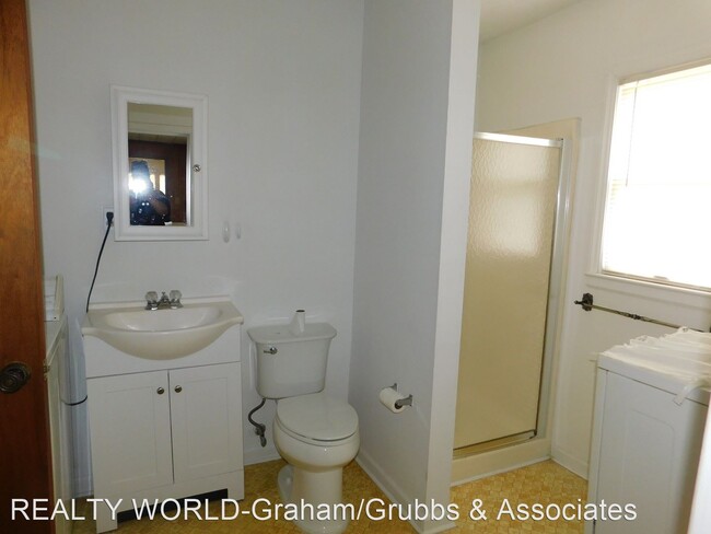 Foto del edificio - 2 br, 2 bath House - 505 Fourth Street