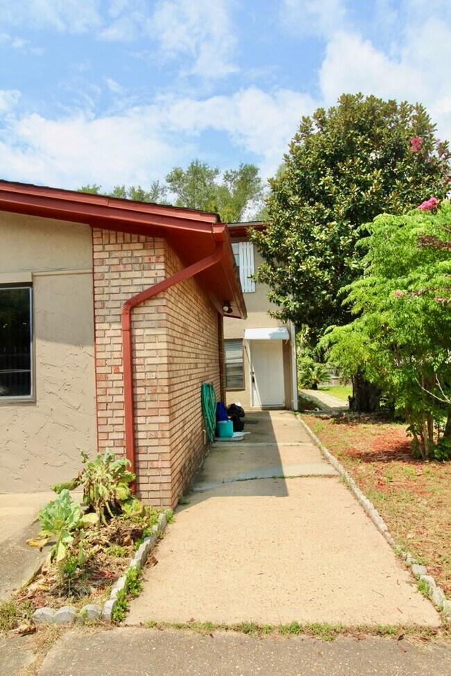 Foto del edificio - 41 12th St
