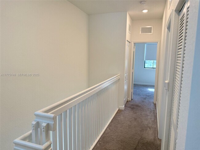 Foto del edificio - 23373 SW 129th Path