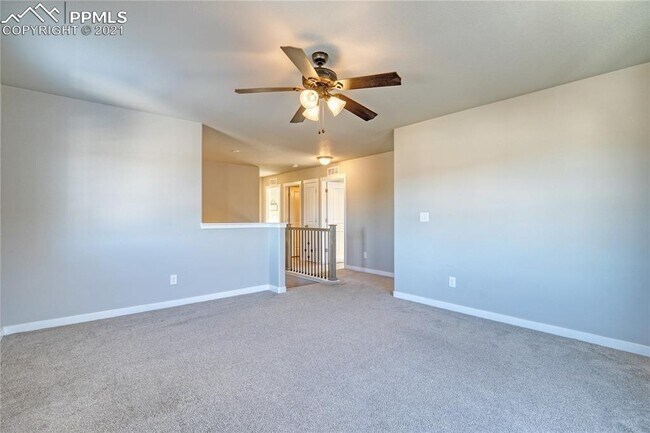 HUGE loft/office/playroom - 1765 Sandy Shore Lane