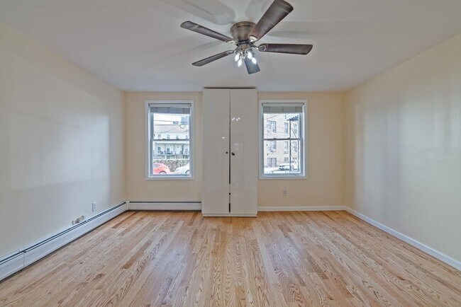 Foto del edificio - 337 Summit Ave