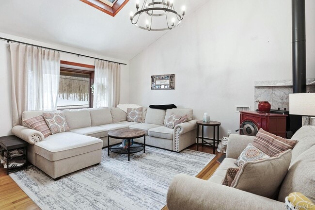 Foto del edificio - 946 NY-311