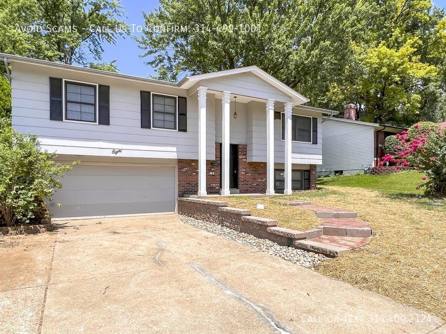 8 Gray Brooke Ln, Florissant, MO 63031 House for Rent in Florissant
