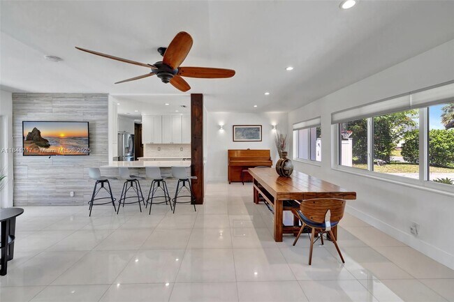 Foto del edificio - 2506 NE 30th St