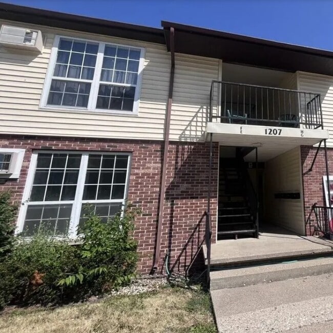 Building Photo - Wabash Shores Apartments