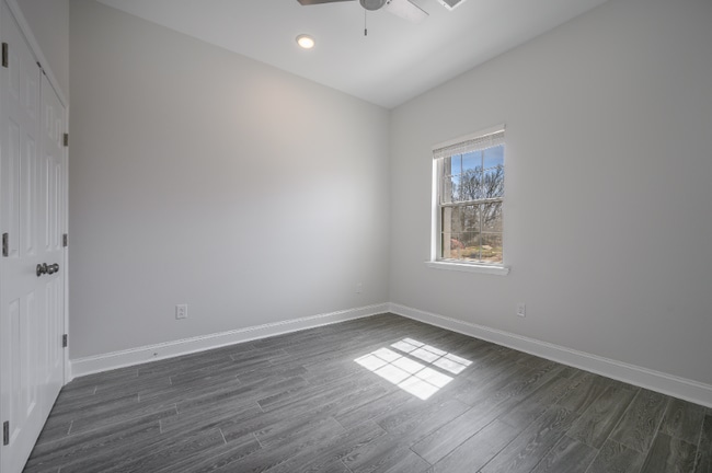 Building Photo - 218 NorthPark Dr