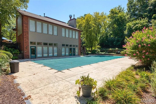 Building Photo - 15668 Quail Meadows Dr