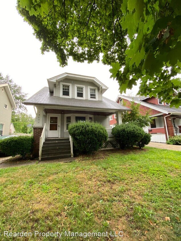 3 br, 1.5 bath House 15402 Glencoe Ave House Rental in Cleveland