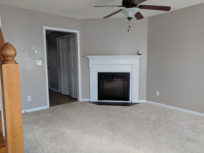 Foto del edificio - 3821 E Vancroft Cir