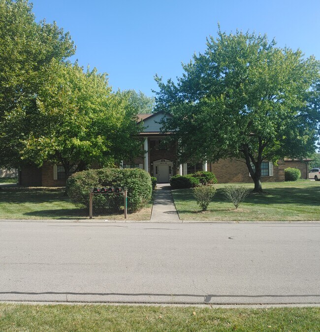 Building Photo - 1276 Robbins Run Ct