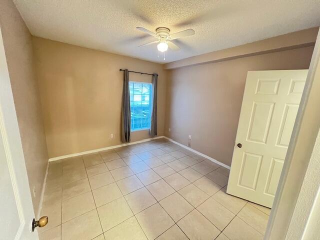 Building Photo - 10318 Fox Trail Rd S