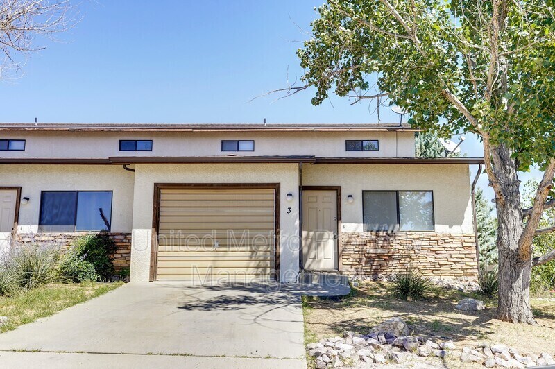 7420 Spouse Dr Unit 3, Prescott Valley, AZ 86314 Condo for Rent in