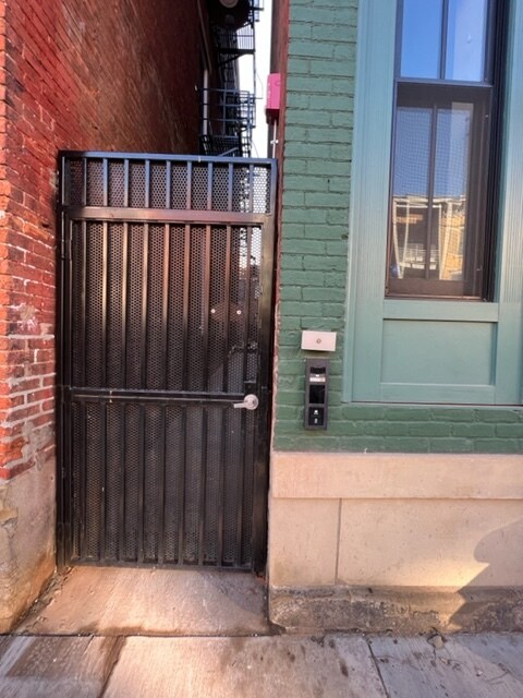 Building Photo - 1508 Race St