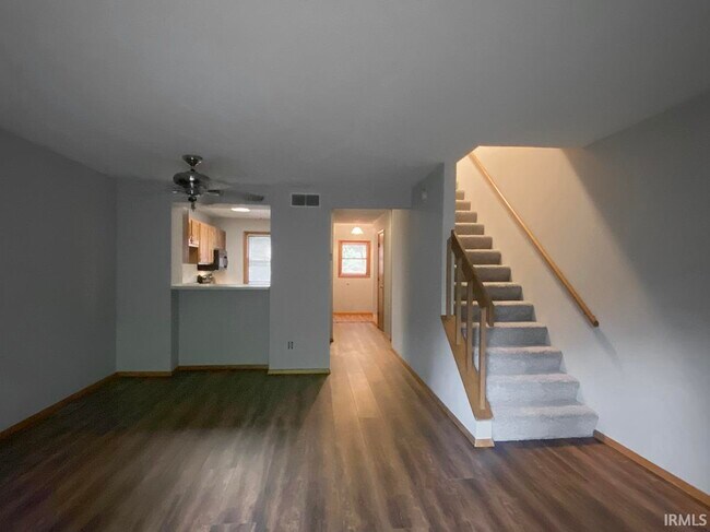 Foto del edificio - 2344 E Winding Brook Cir
