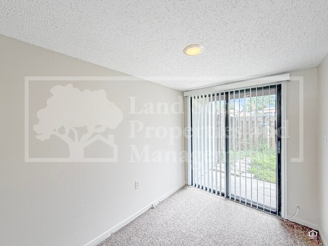 Building Photo - 4948 Market Square