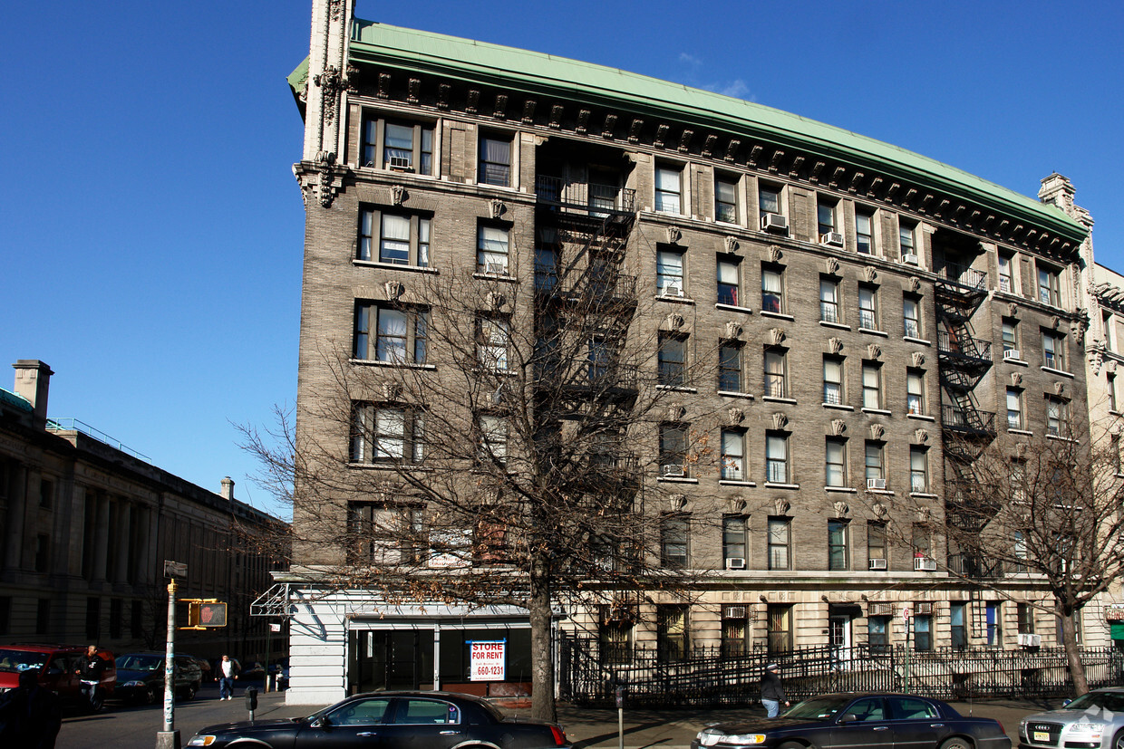 Foto principal - 601 West 156th Street